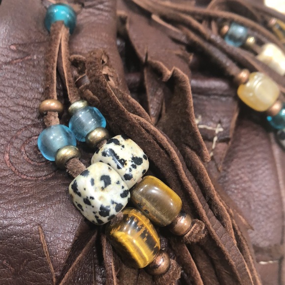 Beautiful brown BoHo Crossbody with detailed beading and braiding. - Picture 4 of 8